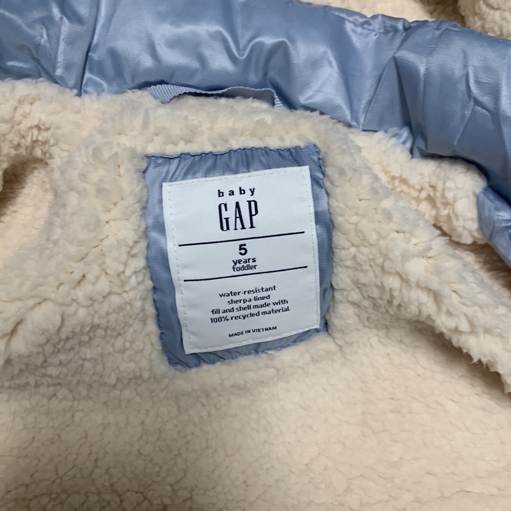 NWT Gap jacket - Picture 5 of 7